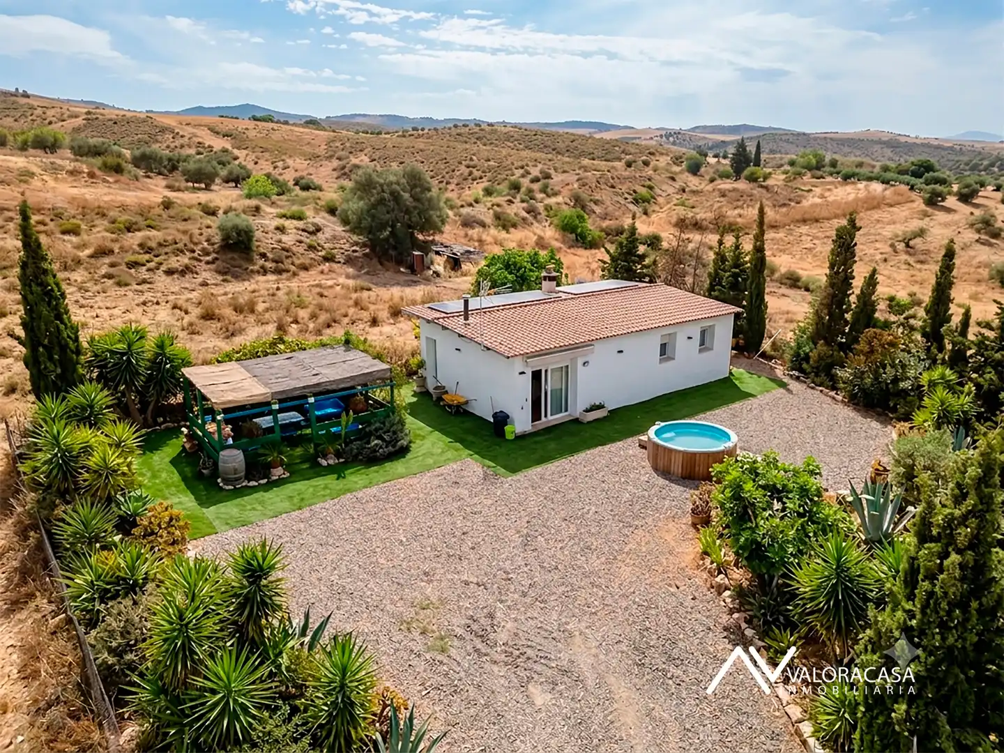 Vista exterior de Finca rústica en venda en Pizarra amb Moblat