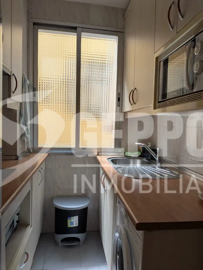 Küche von Wohnung zur Miete in Madrid mit Klimaanlage, Heizung und Möbliert