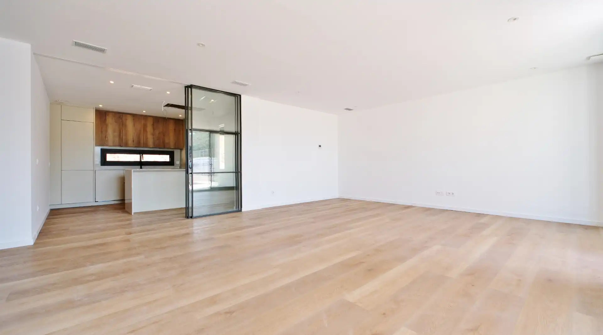 Living room of Houses for sale in Valencia  with Air Conditioner, Heating and Private garden