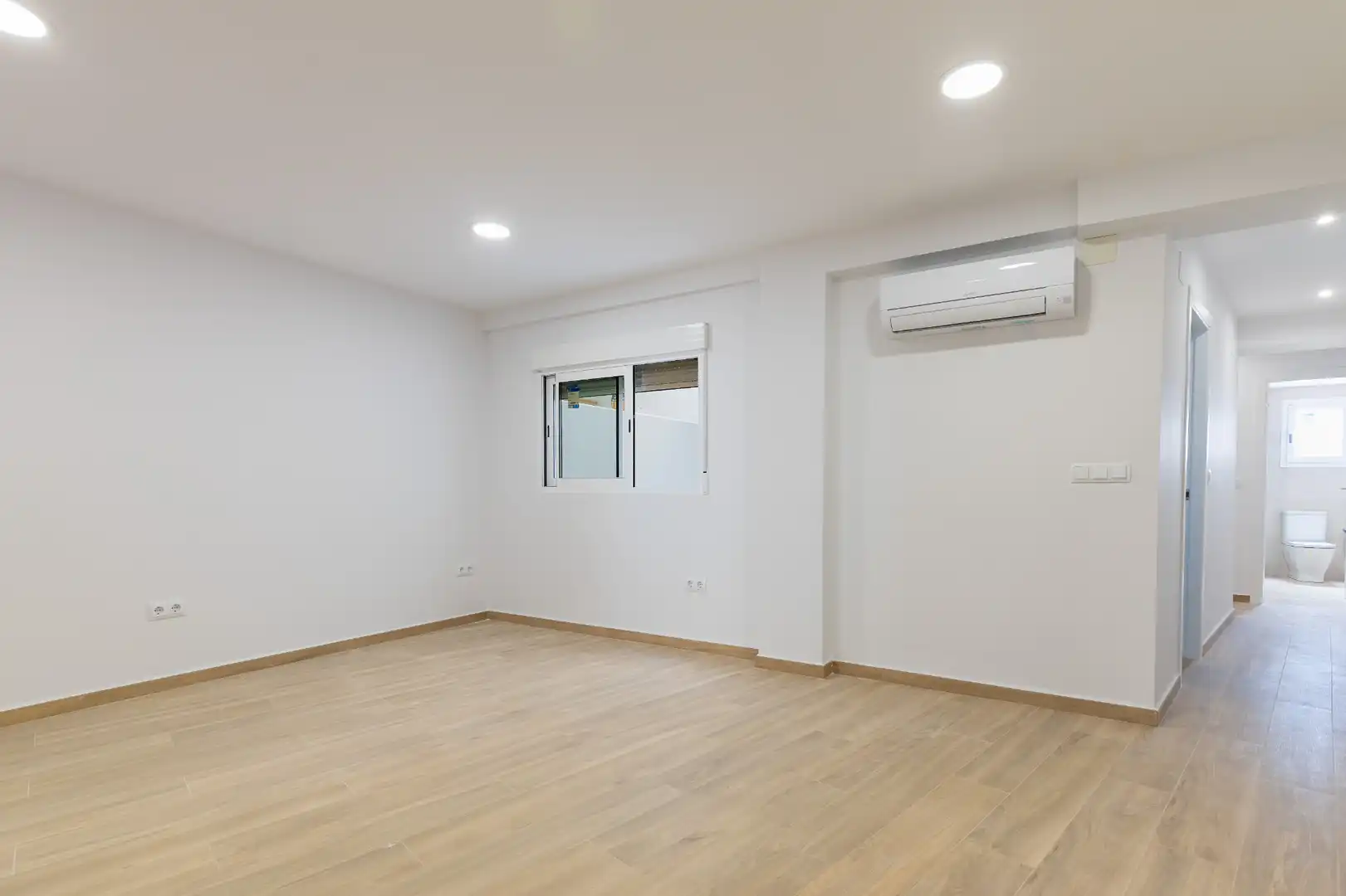 Piso de alquiler en Meliana con Aire acondicionado, Terraza y Horno