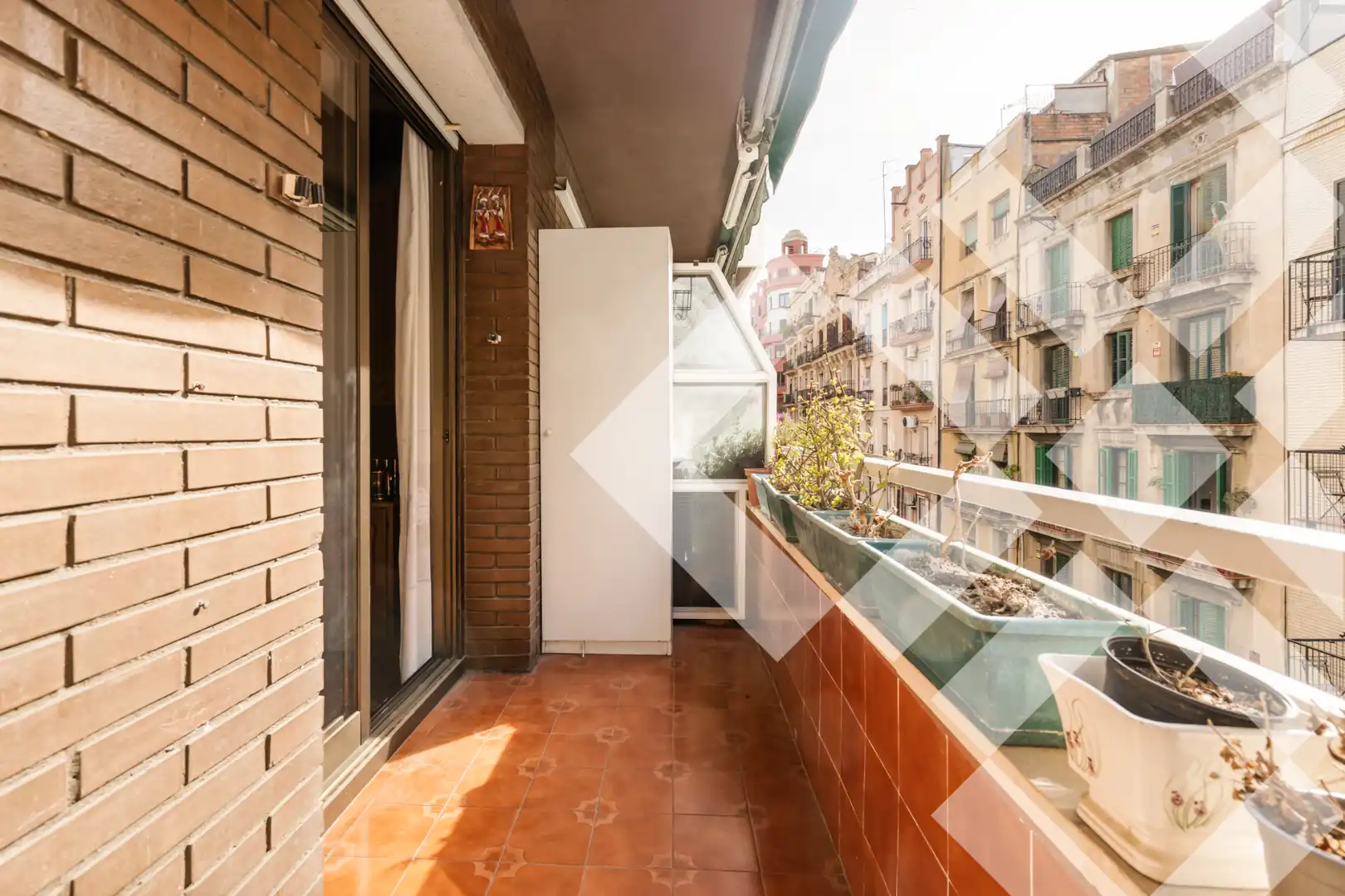Balcony of Flat for sale in Barcelona  with Air Conditioner, Terrace and Oven
