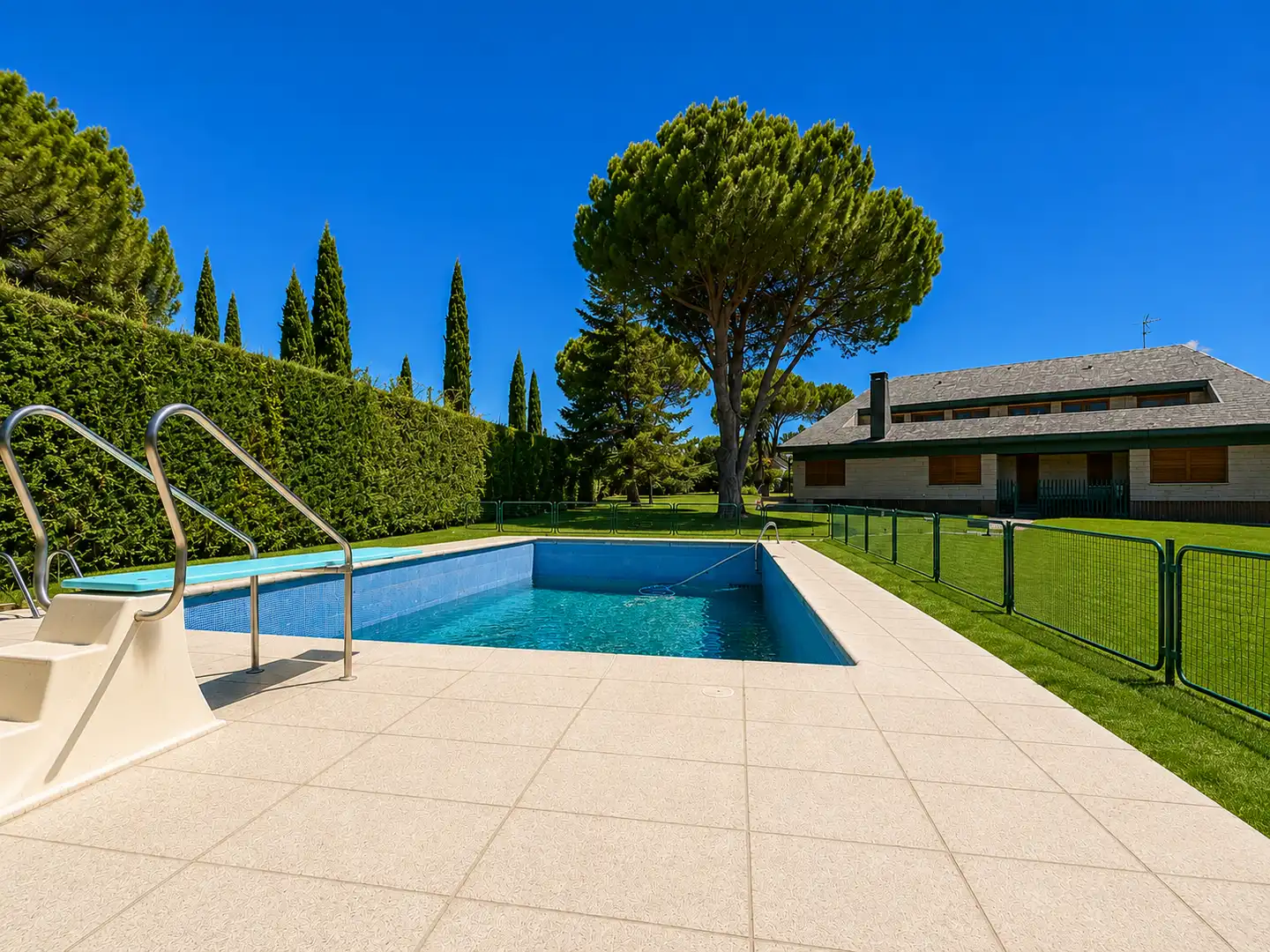 Piscina de Residencial en venta en Boadilla del Monte