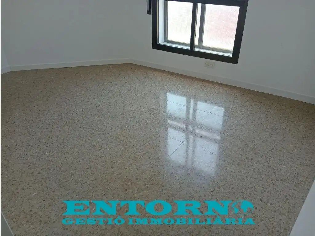 Bedroom of Flat for sale in Mollet del Vallès  with Air Conditioner, Terrace and Balcony