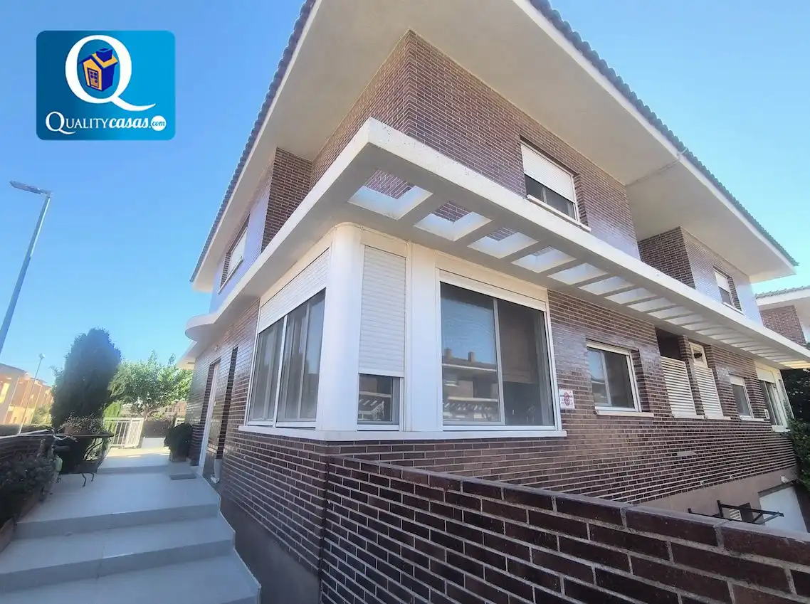 Exterior view of Houses for sale in Mutxamel  with Air Conditioner, Heating and Terrace