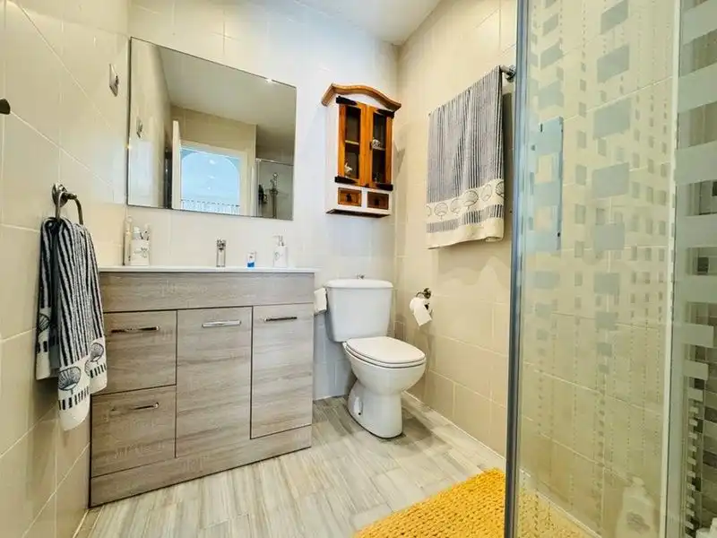 Bathroom of Detached homes for sale in Torrevieja  with Community pool