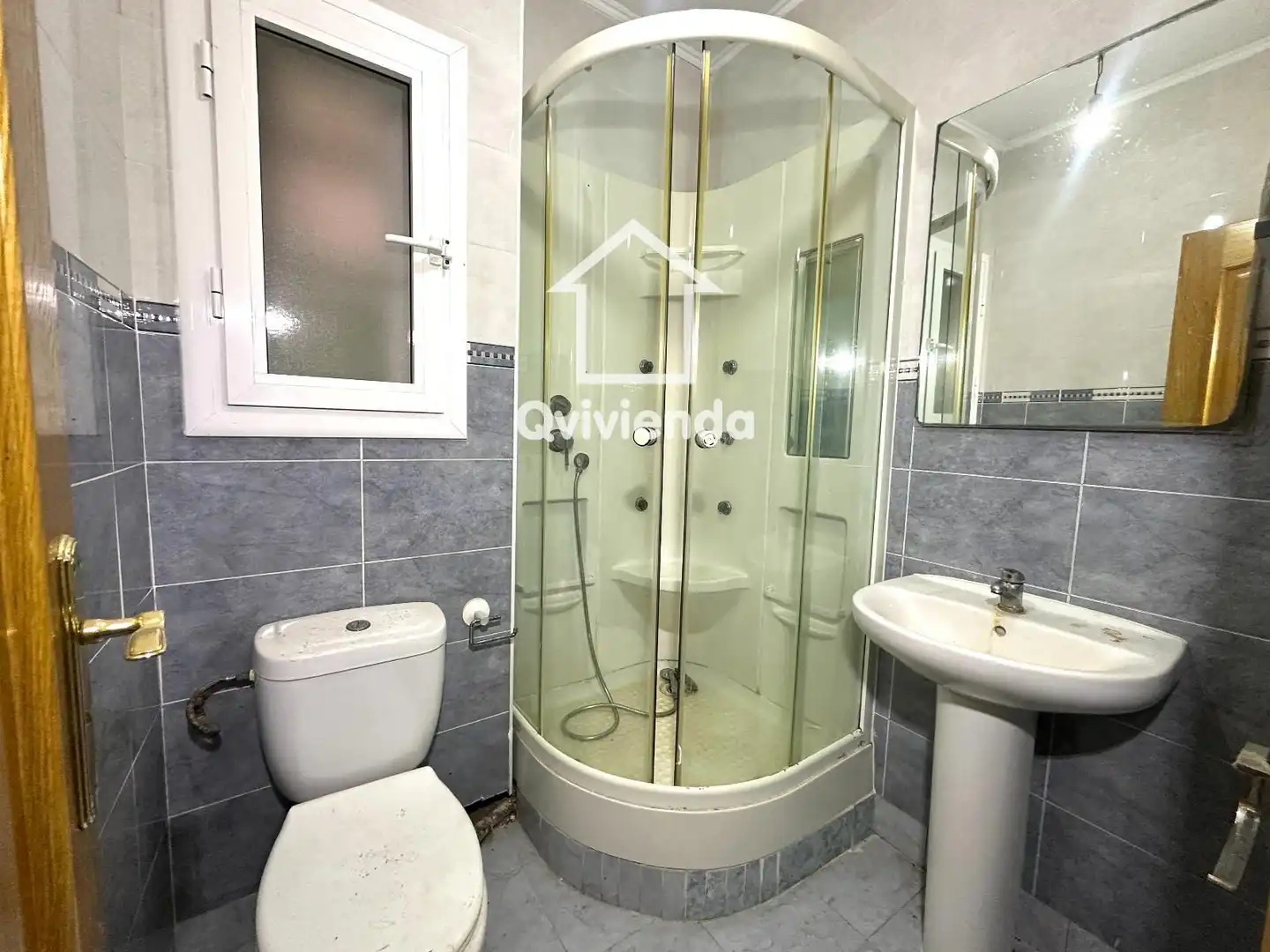 Badezimmer von Wohnung zum Verkauf in Creu Alta - Puiggener