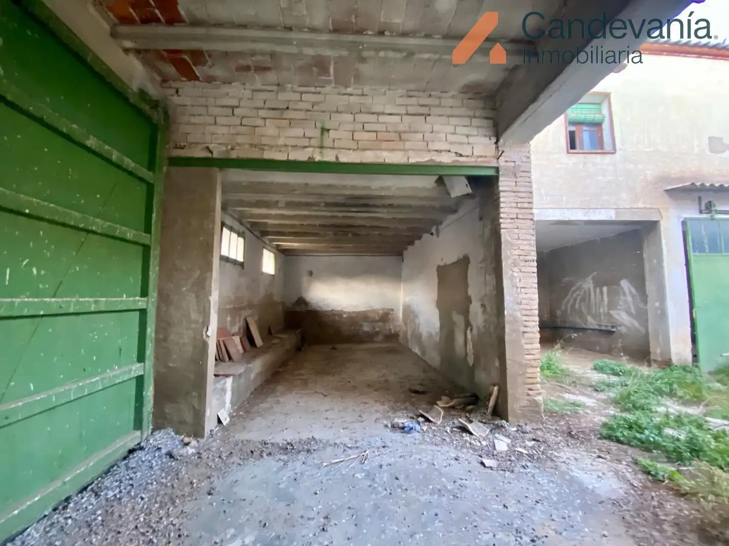 Finca rústica en venta en Villanueva de Gállego con Jardín privado