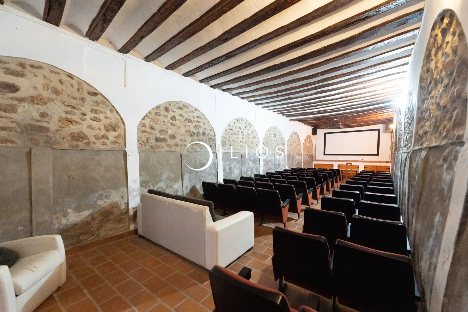 Edificio en venta en Olocau con Piscina comunitaria