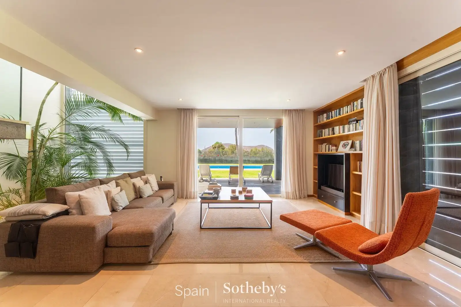 Sala de estar de Casa o chalet de alquiler en Arona con Aire acondicionado, Jardín privado y Terraza