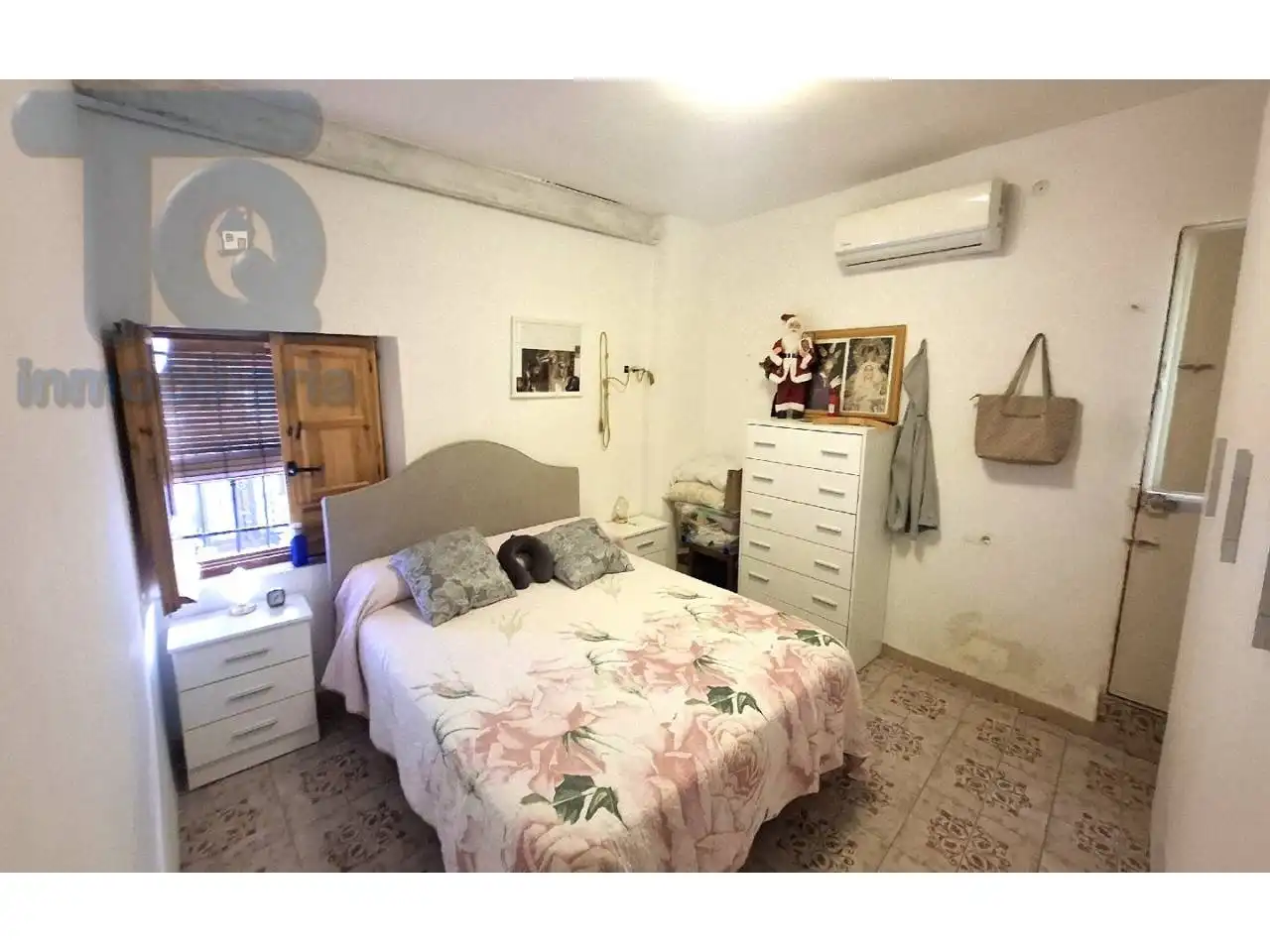 Dormitori de Casa adosada en venda en Granada amb Aire condicionat, Calefacció i Terrassa