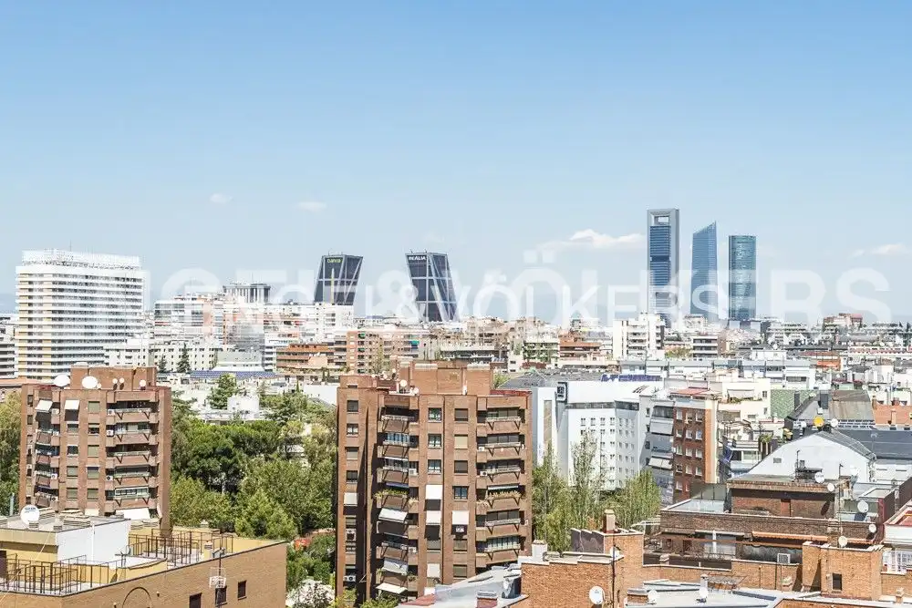 Vista exterior de Pis de lloguer en Madrid amb Aire condicionat, Calefacció i Moblat