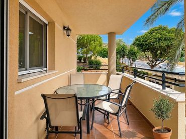 Apartament amb piscina en venda a El Pinillo