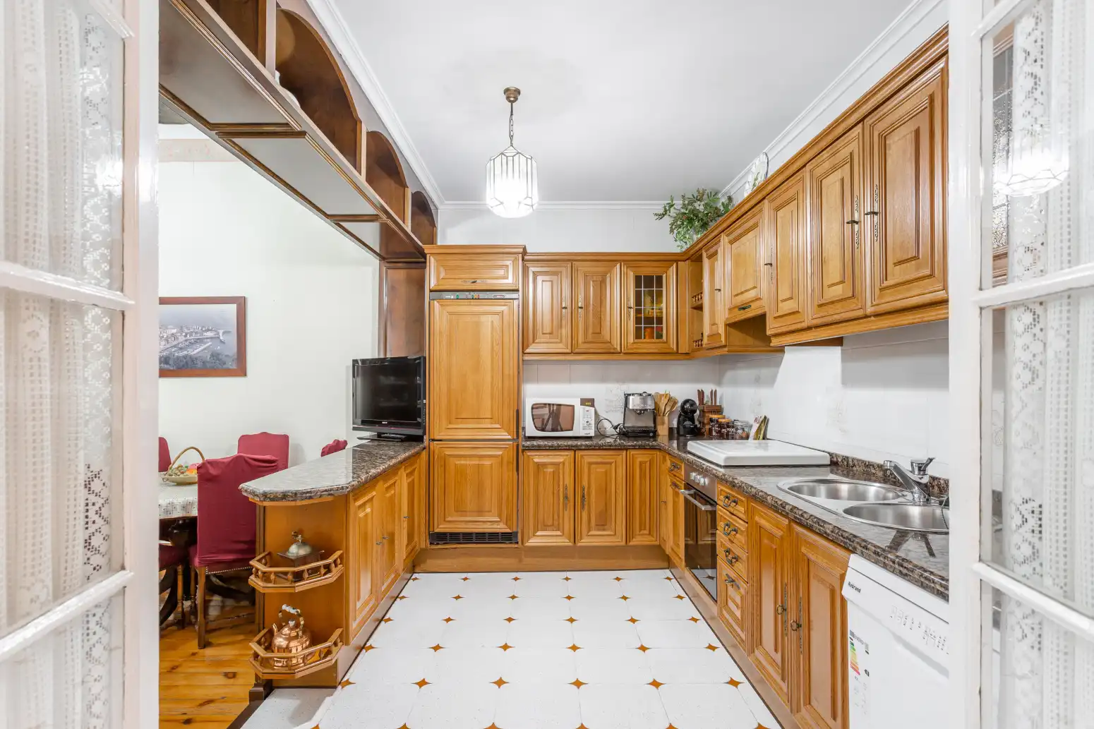 Cocina de Piso en venta en Lekeitio con Calefacción y Balcón