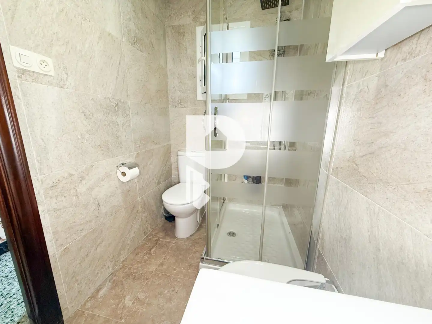 Bathroom of Houses for sale in Sant Vicenç Dels Horts  with Air Conditioner, Heating and Private garden