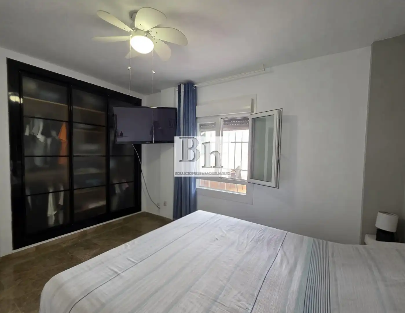 Habitación de Ático en venta en Málaga con Aire acondicionado, Calefacción y Terraza