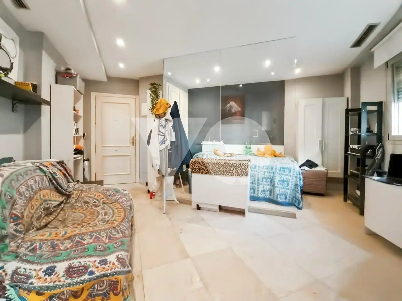 Bedroom of Study for sale in Madrid  with Air Conditioner, Heating and Storage room