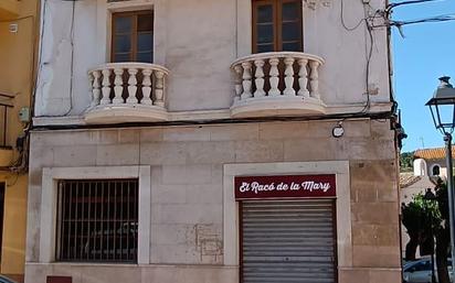 Vista exterior de Casa o xalet en venda en Torrelles de Foix amb Terrassa