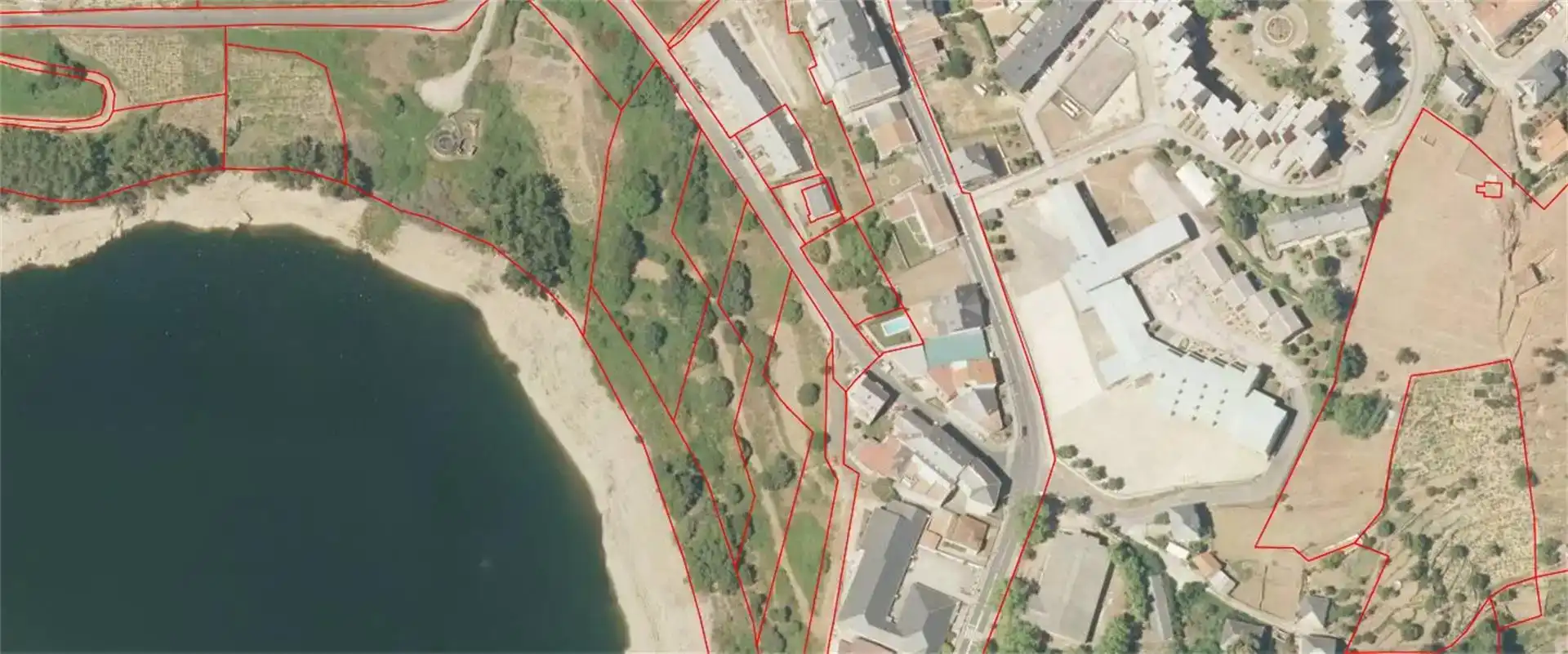 Residencial en venta en Viana do Bolo