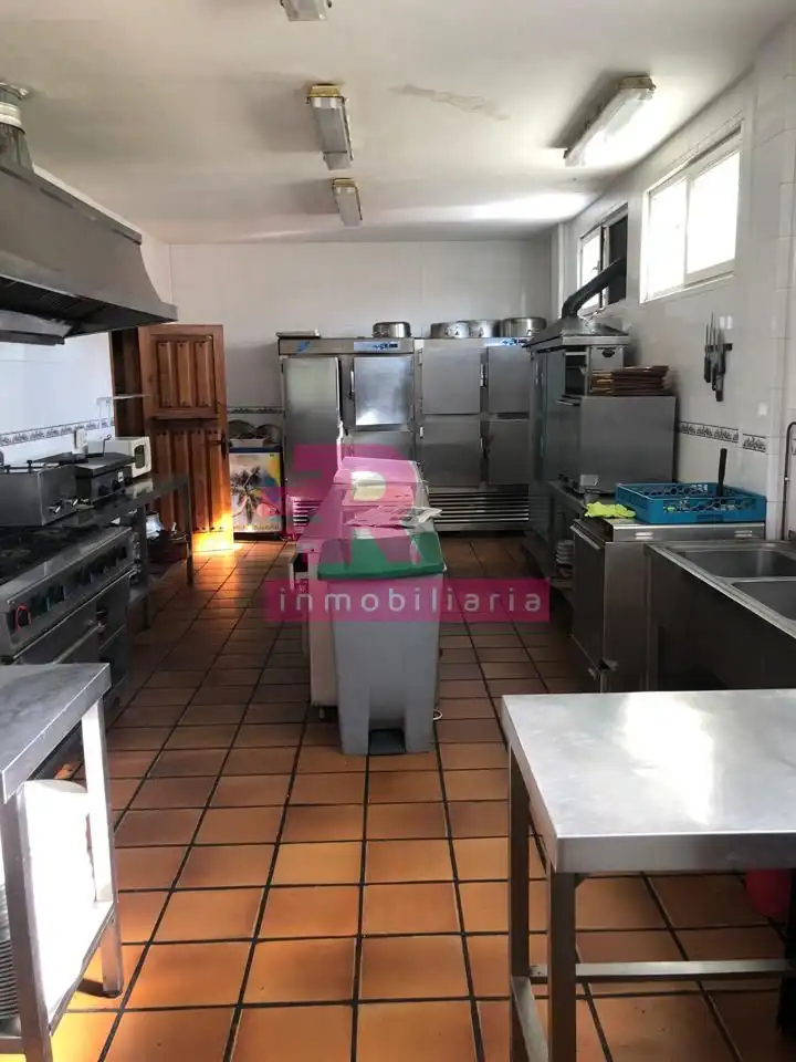 Kitchen of Commercial properties for sale in Cabrerizos