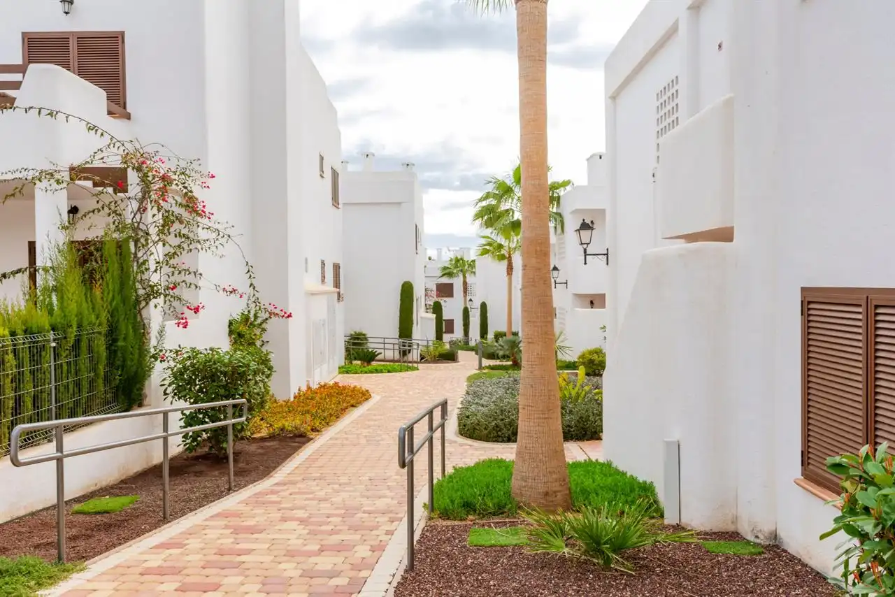 Apartamento con piscina en venta en San Juan de los Terreros, imagen 28