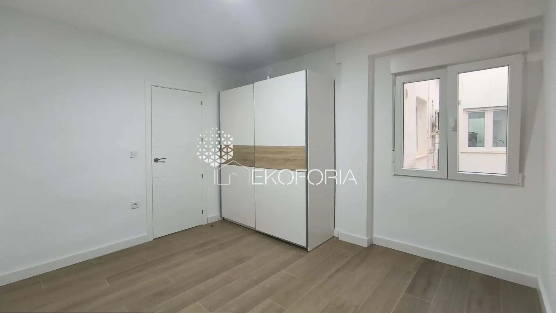 Habitación de Piso en venta en Paterna con Aire acondicionado, Calefacción y Terraza