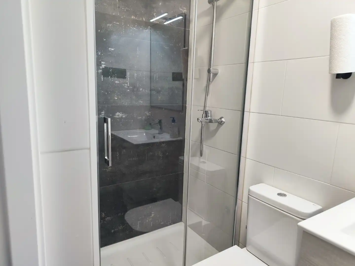 Business premises for transfer in Sant Martí, imagen 20