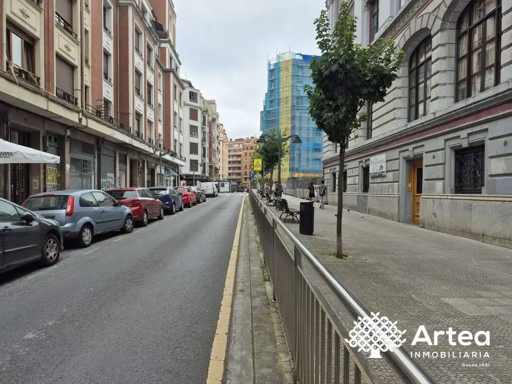 Exterior view of Garage for sale in Bilbao 