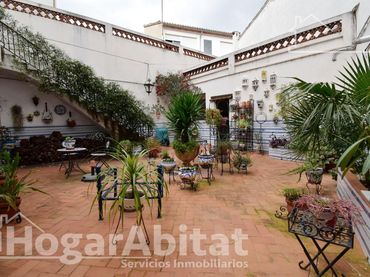 Maison avec balcon à vendre à Calle Victoria Eugenia