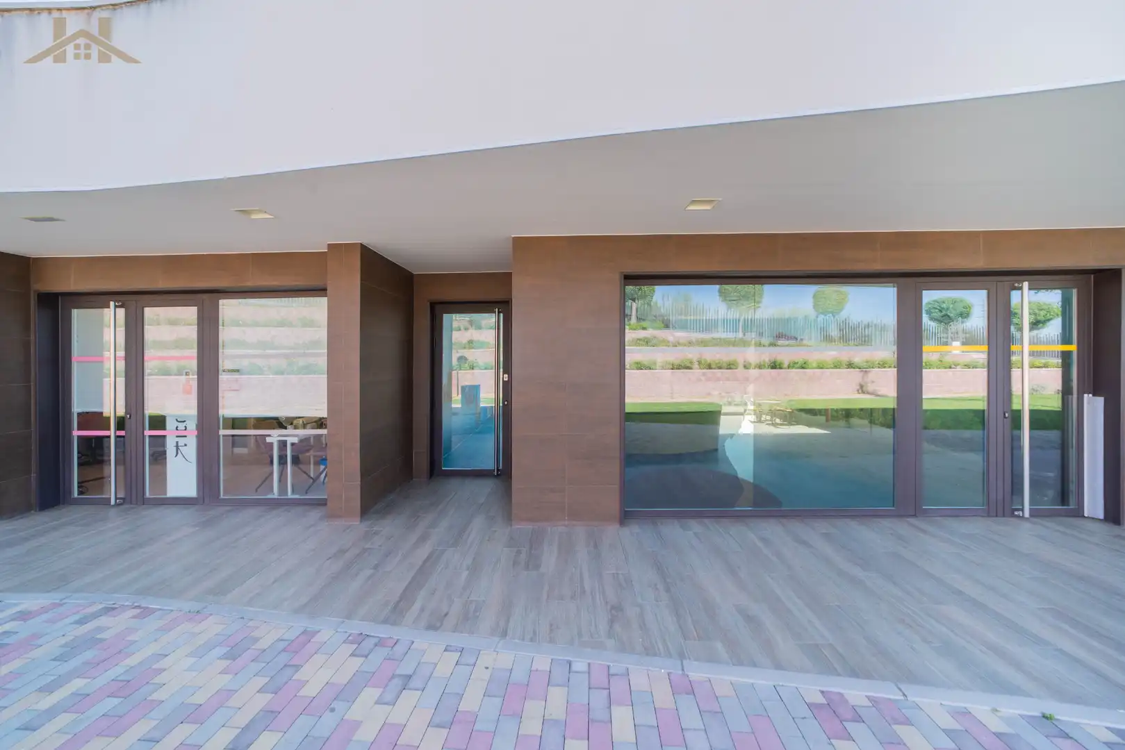 Vista exterior de Casa o xalet en venda en Boadilla del Monte amb Aire condicionat, Calefacció i Jardí privat