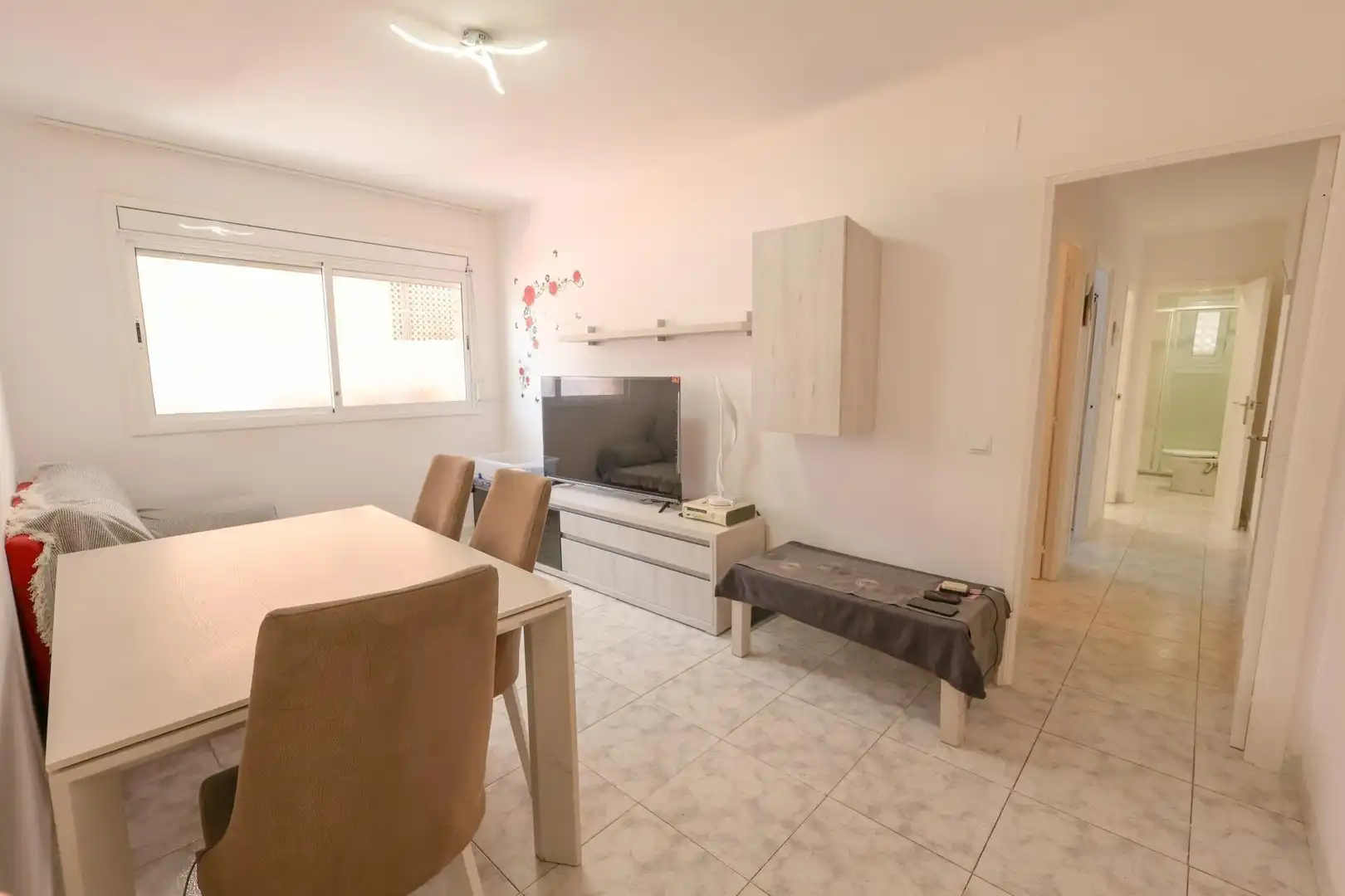 Sala de estar de Piso en venta en Sant Boi de Llobregat con Trastero