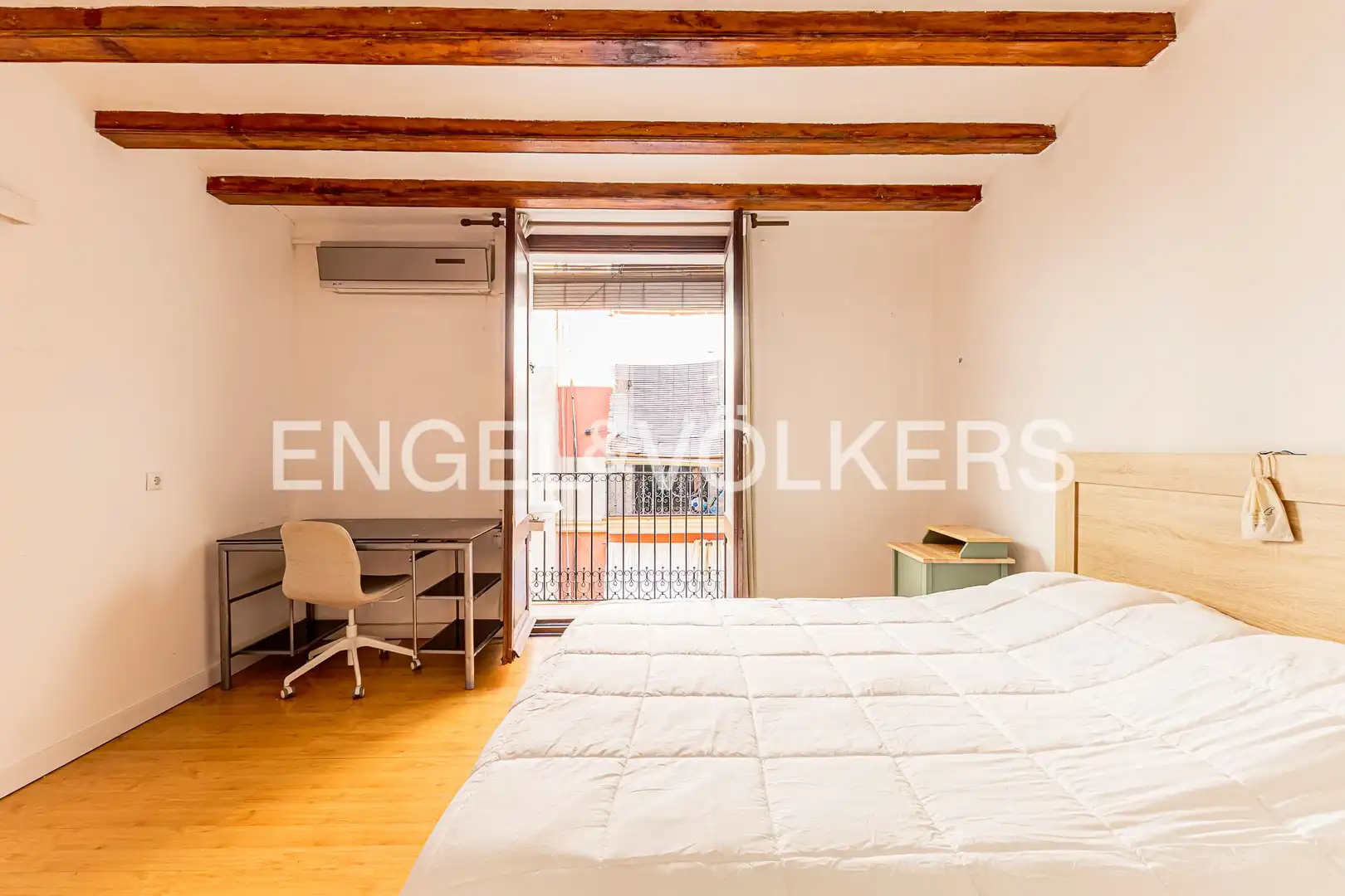 Habitación de Piso en venta en Barcelona con Aire acondicionado, Calefacción y Amueblado