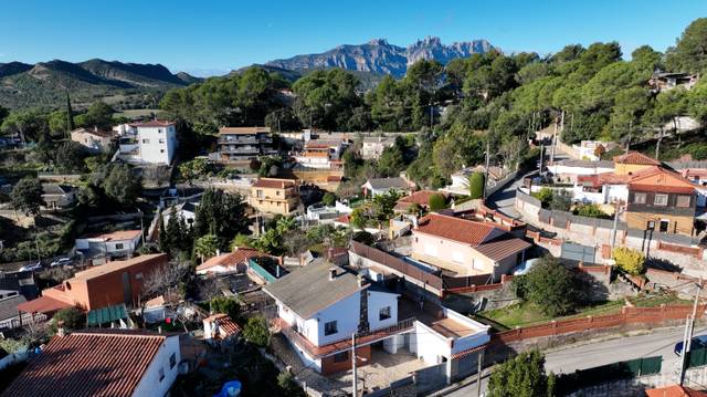 Casa-chalet en Venta en Vacarisses