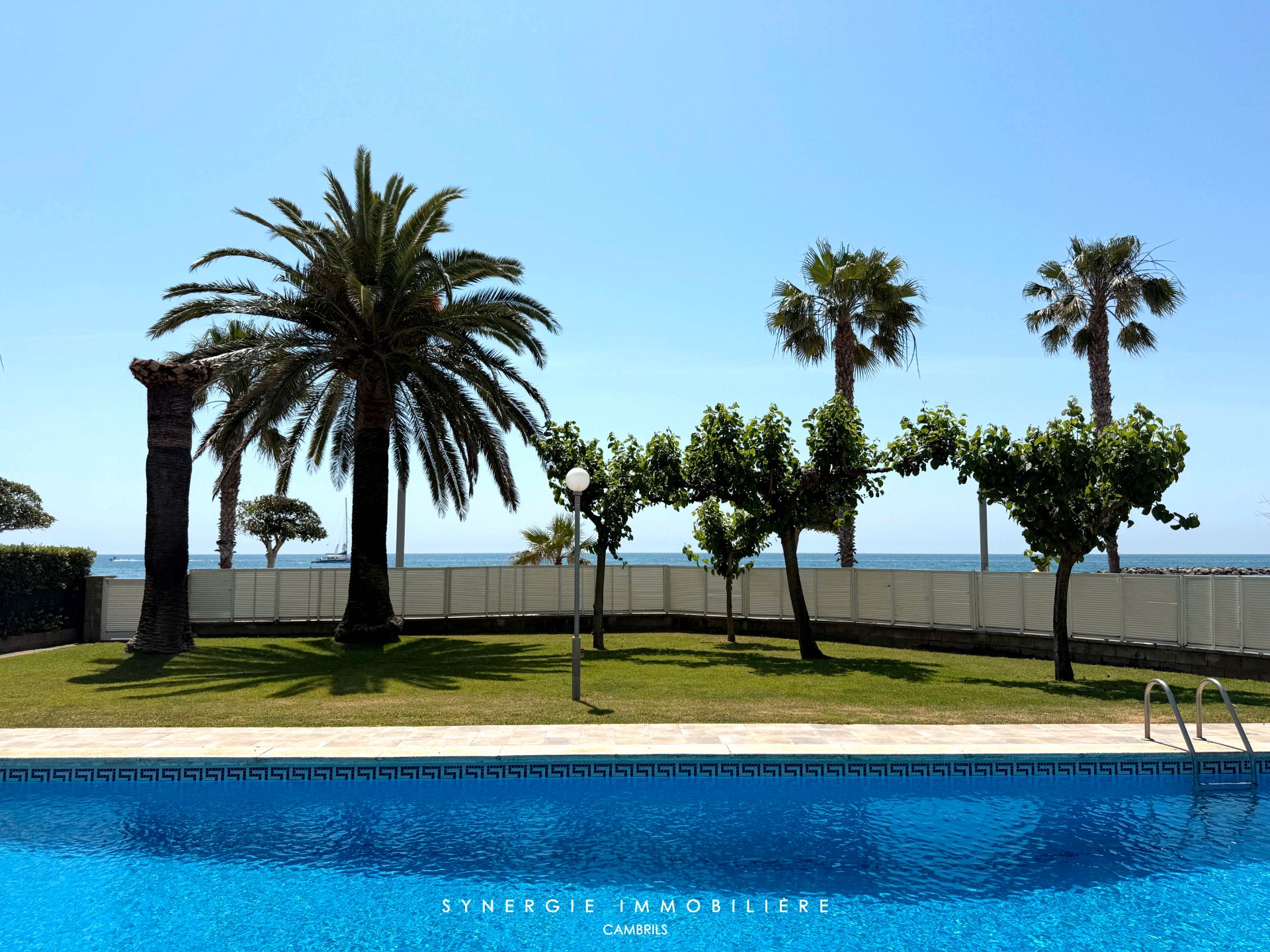 Piscina de Àtic en venda en Cambrils amb Aire condicionat, Terrassa i Moblat