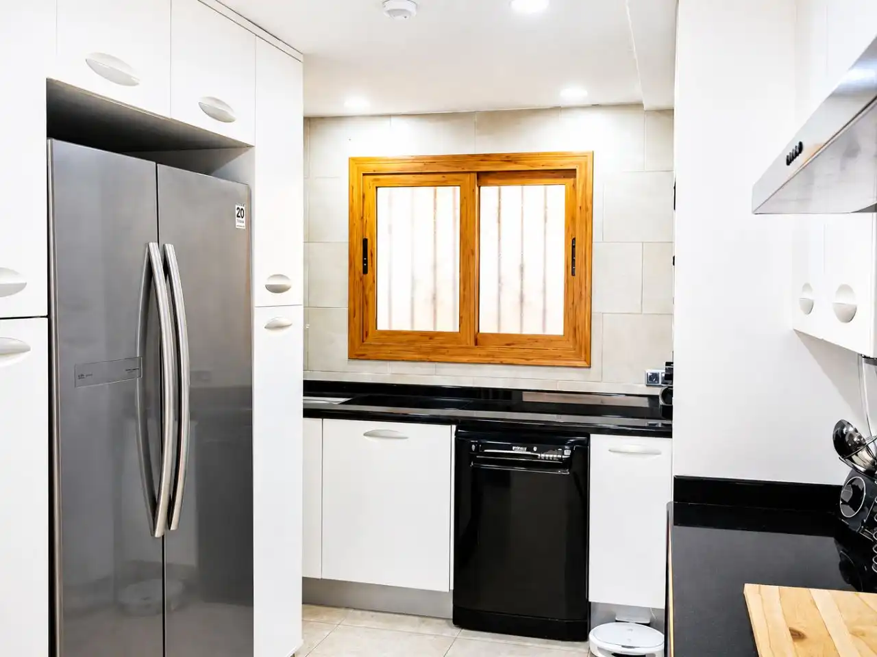 Kitchen of Flat for rent in Mascarat