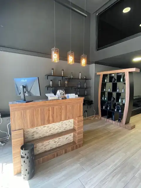 Business premises for transfer in Carrer de València, imagen 5