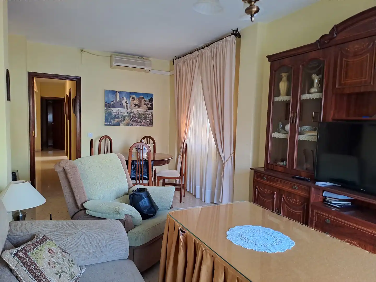 Sala d'estar de Pis de lloguer en Dos Hermanas amb Aire condicionat, Calefacció i Terrassa