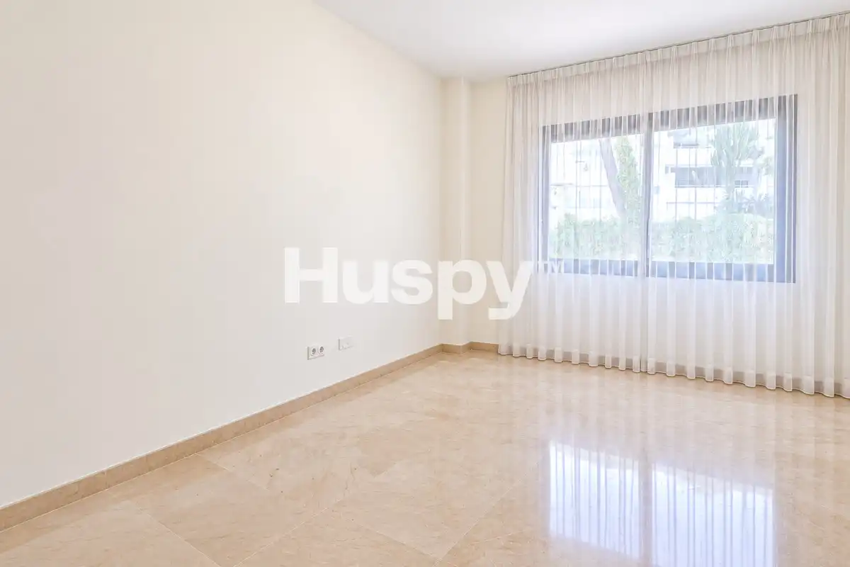 Piso con terraza en venta en Urbanizacion Torre Real Parq el Carmen, imagen 7