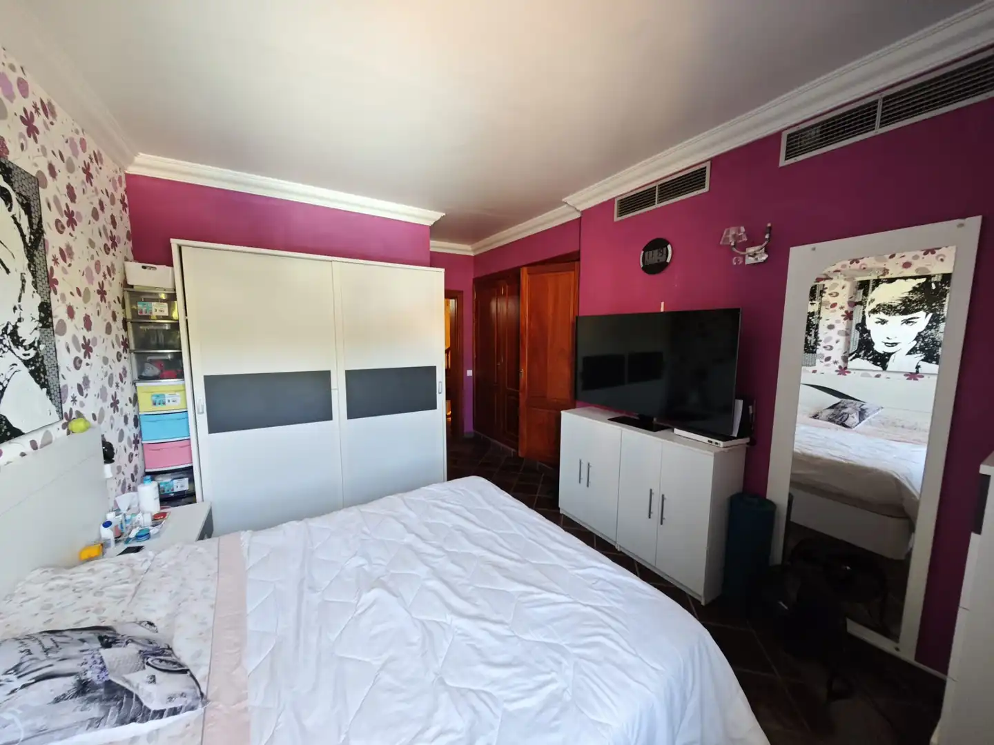 Dormitori de Casa o xalet en venda en San Bartolomé de Tirajana amb Aire condicionat, Jardí privat i Terrassa