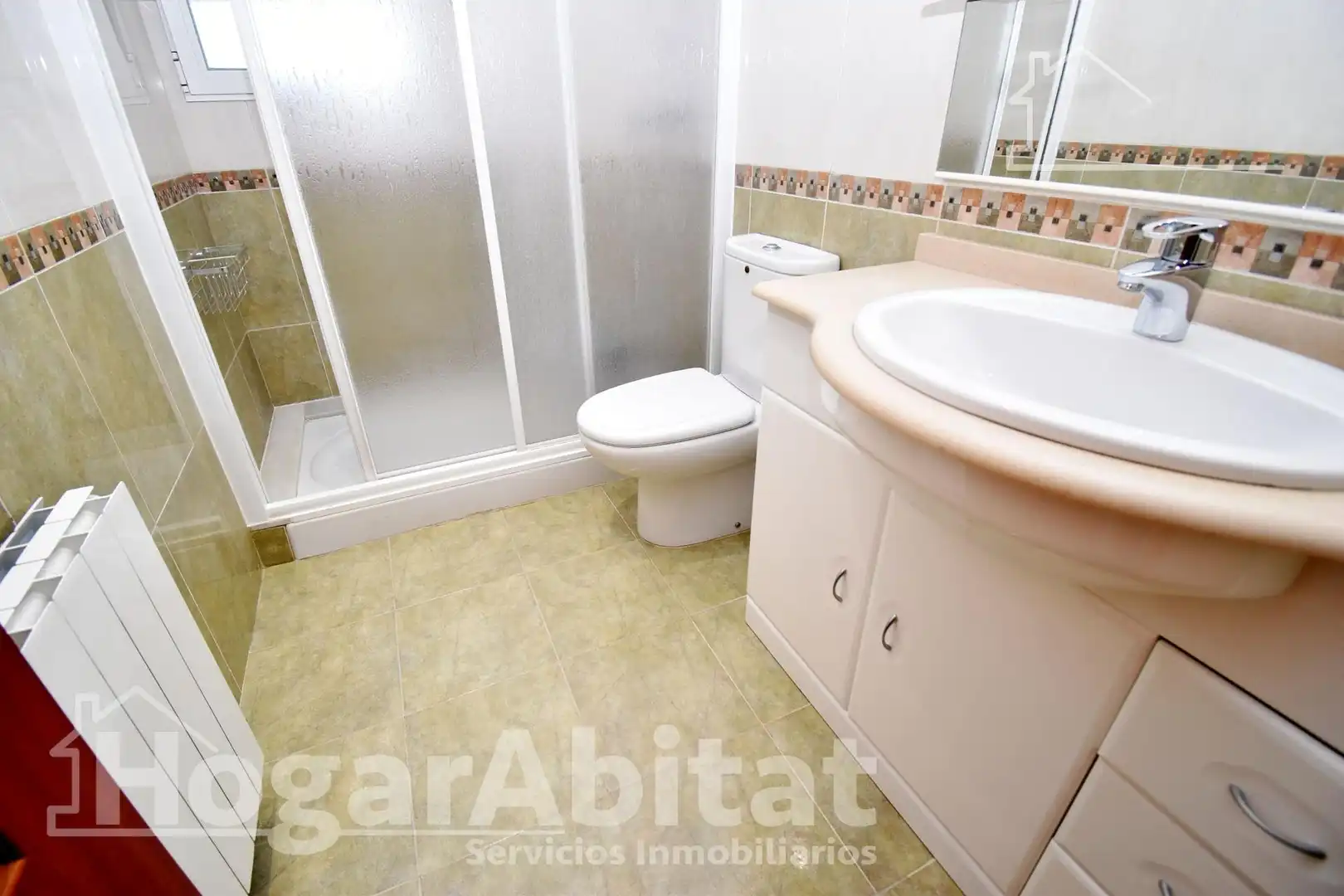 Bathroom of Houses for sale in Torrent  with Air Conditioner, Heating and Private garden