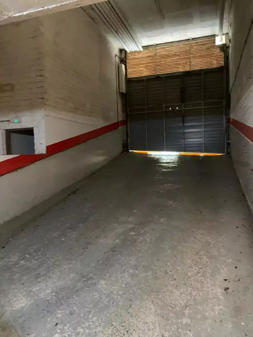 Aparcament de Pis en venda en Hostalric amb Calefacció, Traster i Balcó