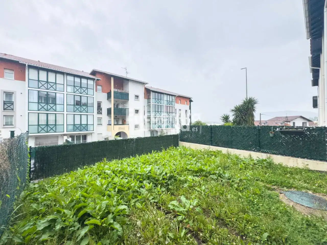 Wohnung zum Verkauf in Hendaye mit Heizung, Privatgarten und Terrasse