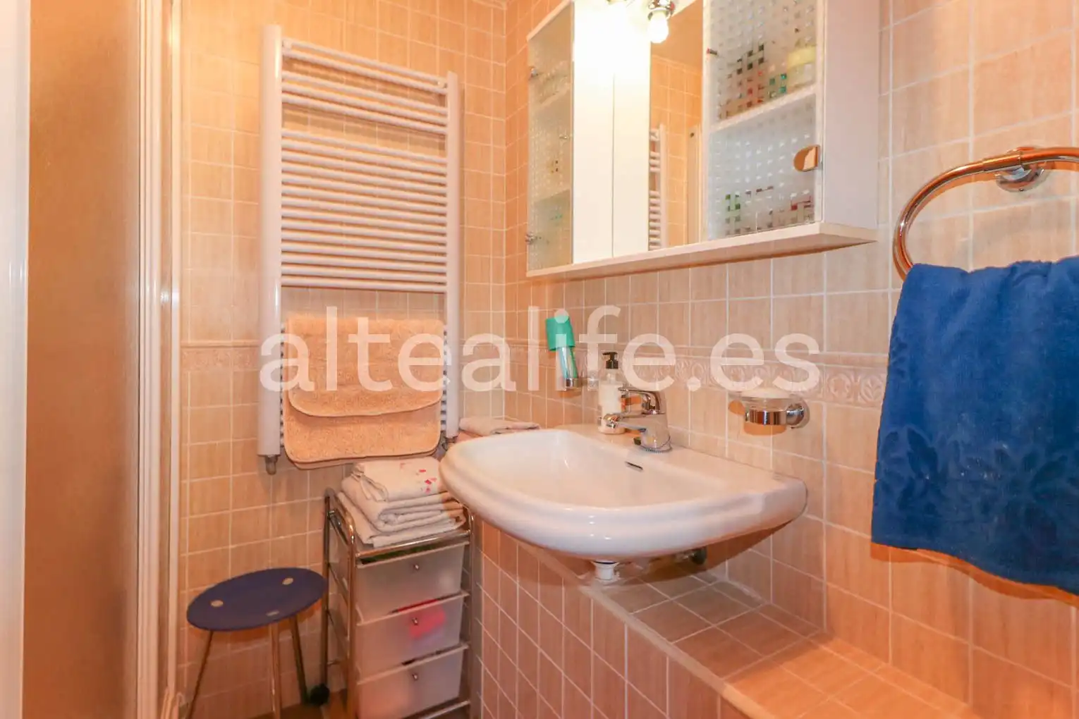 Baño de Casa o chalet en venta en La Nucia con Aire acondicionado, Calefacción y Jardín privado