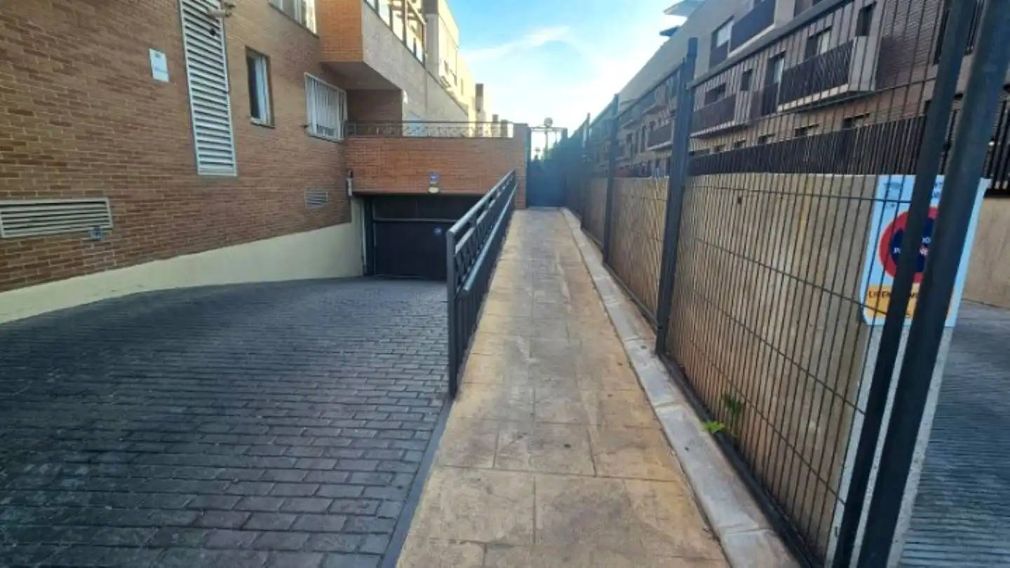 Exterior view of Garage for rent in Torrejón de Ardoz