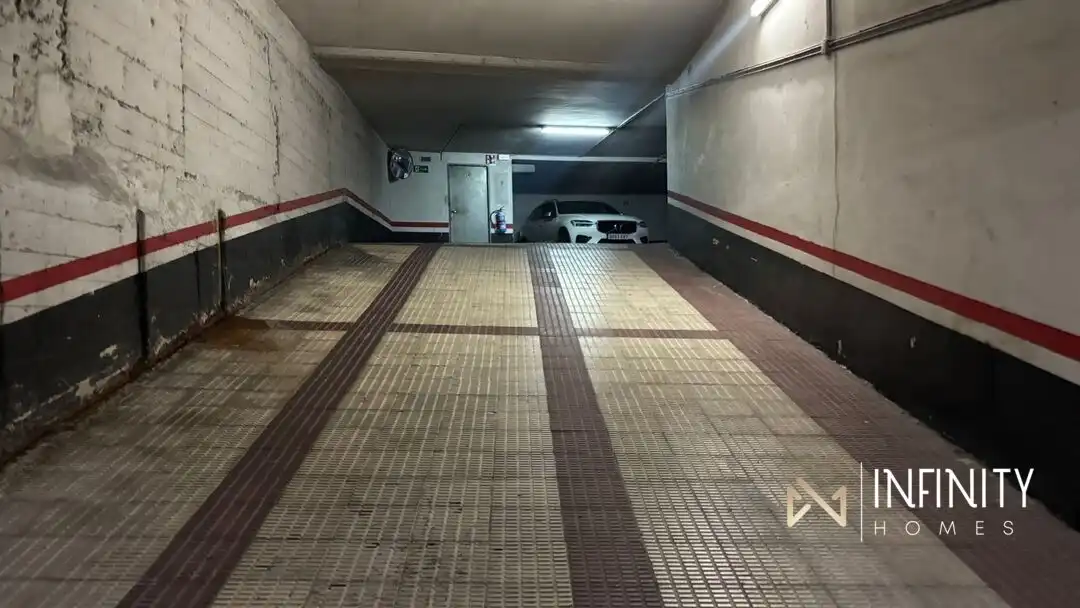Parking for sale in Blas de Otero Kalea, imagen 2