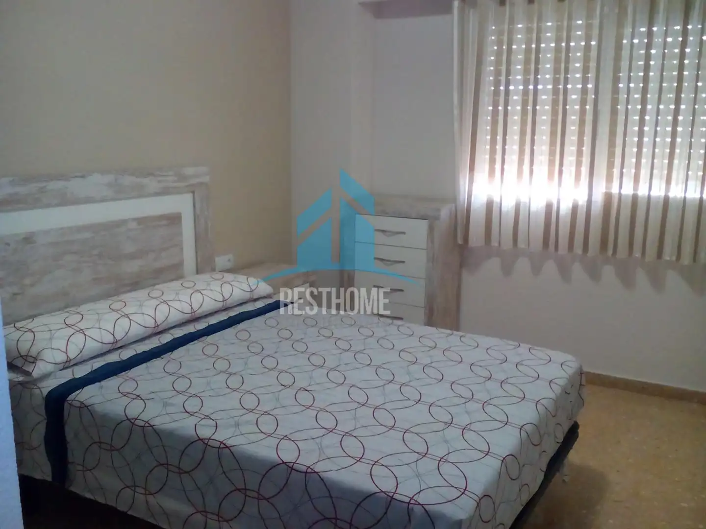 Habitación de Apartamento de alquiler en Cullera con Terraza, Amueblado y Piscina comunitaria