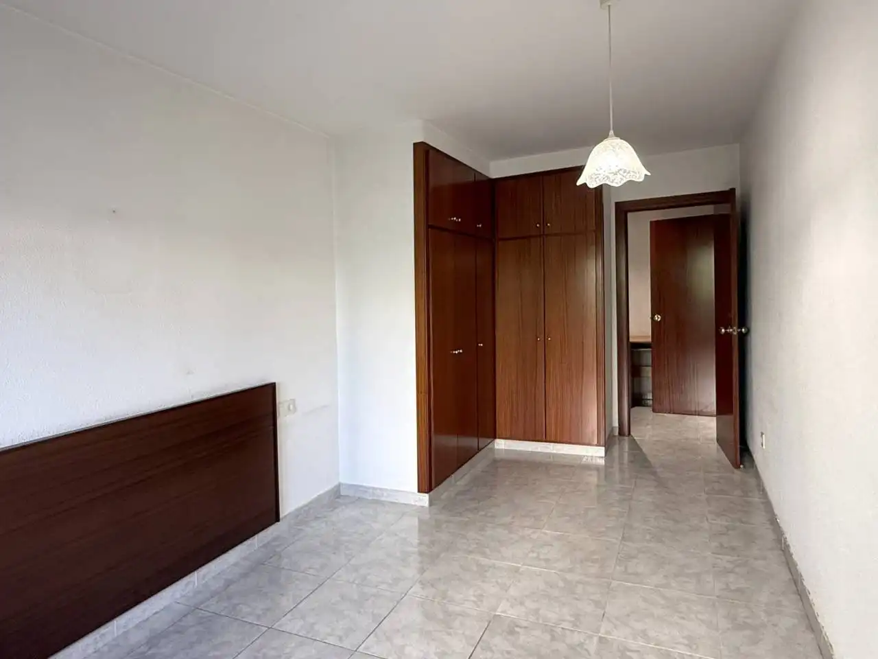 Bedroom of Flat for sale in Olot  with Air Conditioner, Heating and Terrace