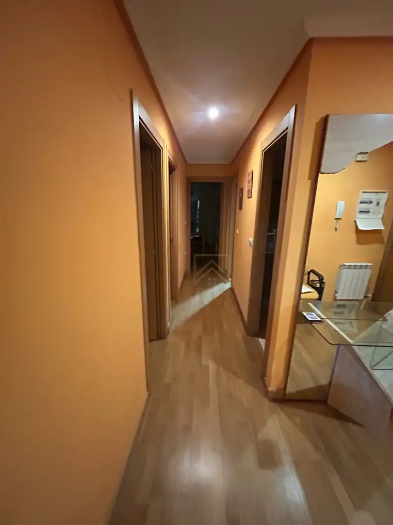 Piso de alquiler en Corvera de Toranzo con Calefacción, Jardín privado y Terraza