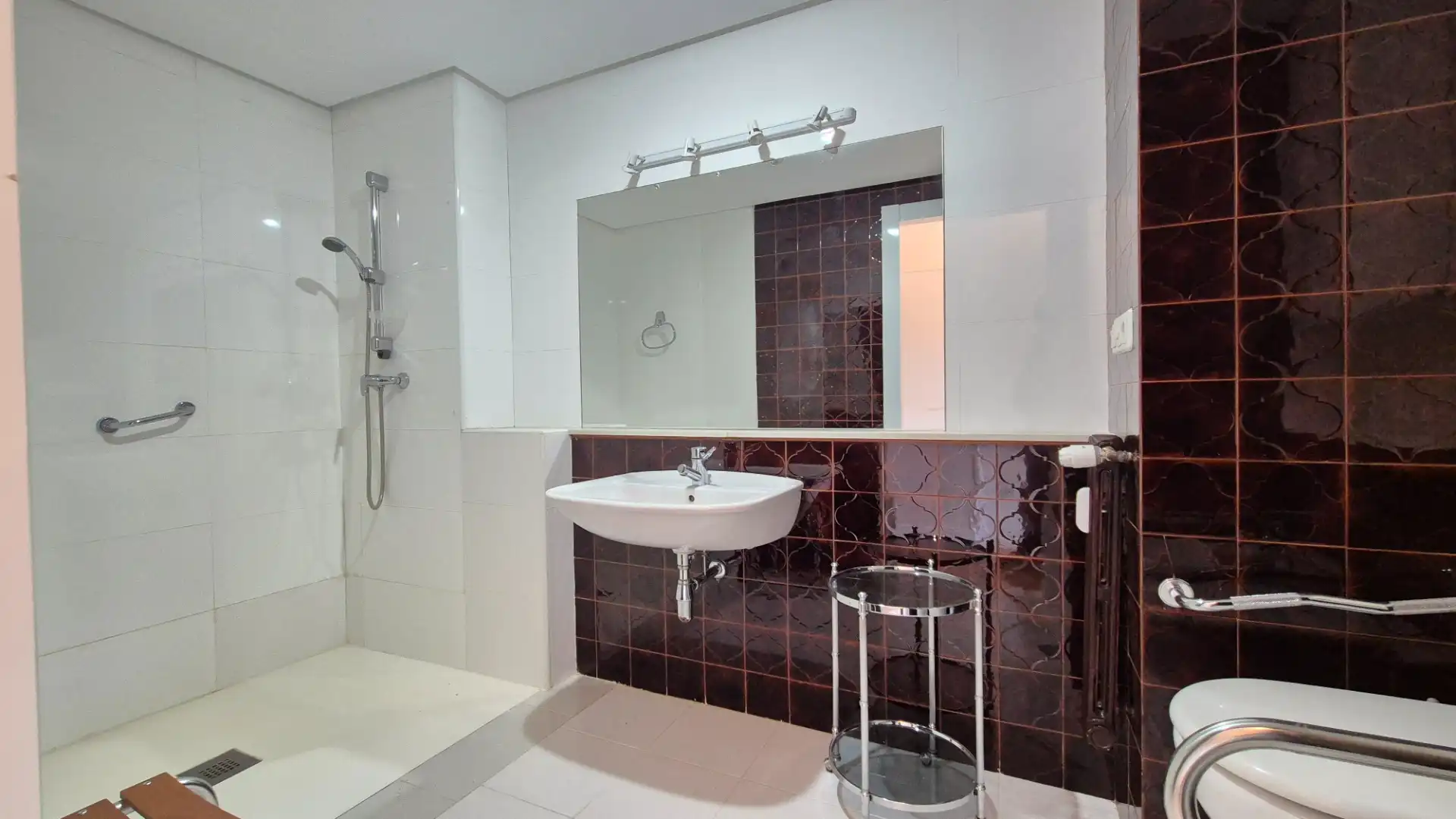 Baño de Piso en venta en Palencia con Calefacción, Terraza y Trastero