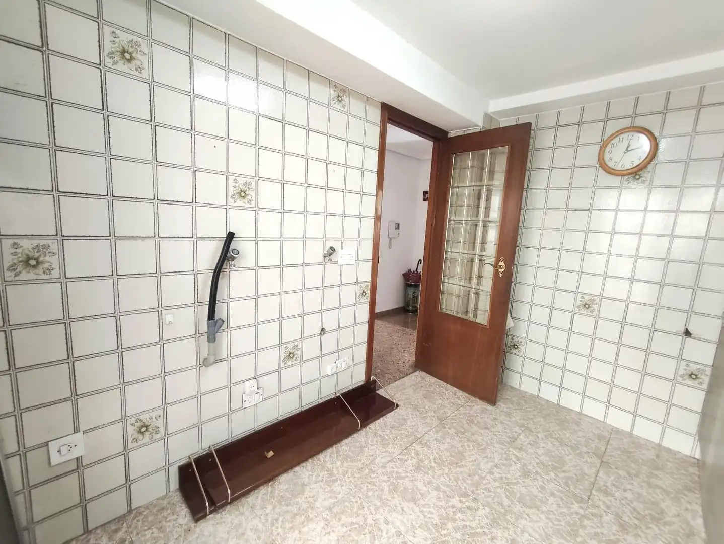 Flat for sale in Valencia  with Air Conditioner, Terrace and Balcony