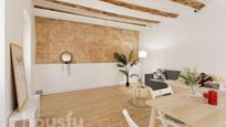 Living room of Flat for sale in  Barcelona Capital  with Air Conditioner, Parquet flooring and Terrace